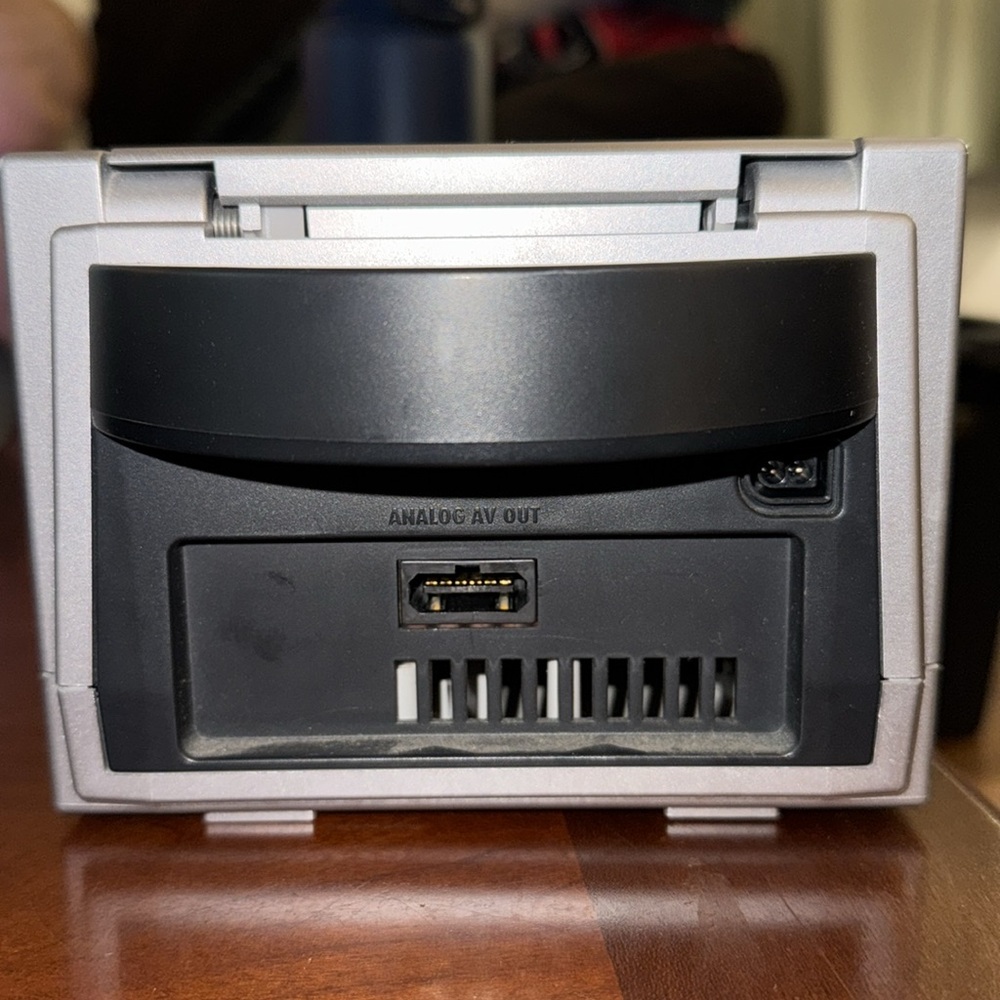 GameCube console - Picture 4 of 4